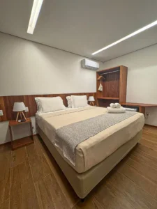 Quarto duplo superior da Pousada Malibu